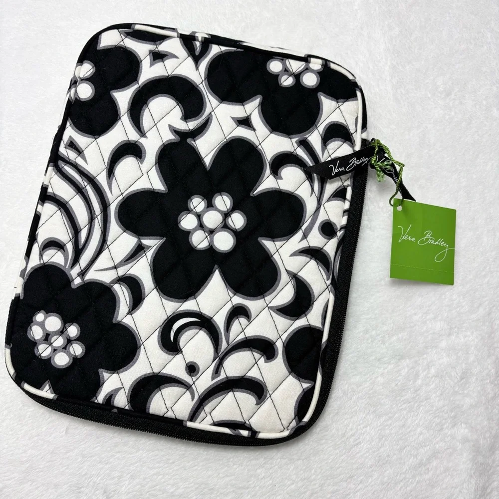 Vera Bradley Night & Day Black and‎ White Floral Quilted Tablet Sleeve